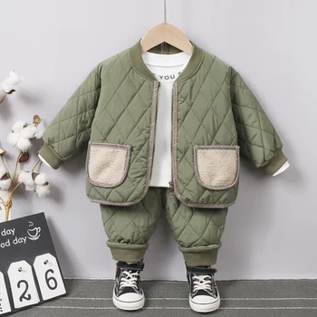 2022 Nova Moda de Roupas Conjuntos de Roupa de Meninos do Bebê Modelos de Algodão Acolchoado Roupas em Casa de Duas peças de roupas para Crianças de 1 a 6 Anos de Idade