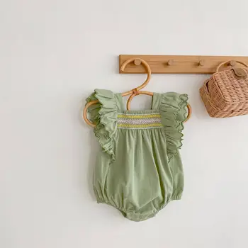 O verão Recém-Ropa Para Bebe de Uma peça de Roupas de Bebê Menina Macaquinho Verde Bordado Voando Manga Triângulo Curto Romper